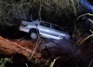 В водоеме Малосердобинского района утонул автомобиль с людьми