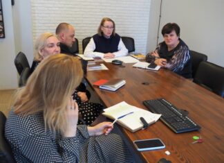 Пензенцы начали пользоваться услугами службы «Дети в семье»