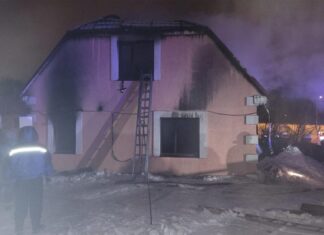 В Бессоновском районе разбираются в обстоятельствах смерти молодого мужчины при пожаре