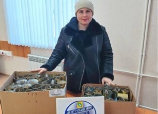 Активисты Колышлейского района делают окопные свечи для бойцов СВО