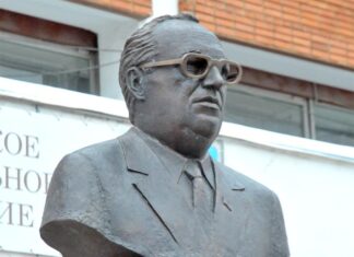 В Пензе увековечили память о легендарном Георге Мясникове