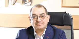 Сергей Казаков: «Сплю по четыре часа в сутки»