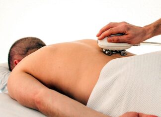 Кто лечит боли в спине