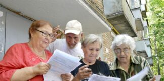 Плату за свет и воду в подъездах снова пересчитают