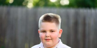 Лишний вес у ребенка — посмотри в свою тарелку!