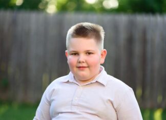 Лишний вес у ребенка — посмотри в свою тарелку!