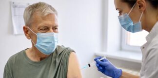 Пензенских пенсионеров начнут прививать от пневмококка