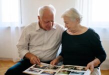 Кому положена повышенная выплата к пенсии