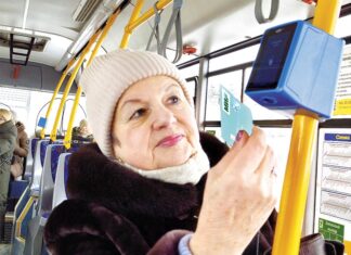 Кому сделают скидку на проезд в автобусе и троллейбусе