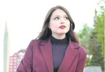 Александра Михайличенко: «Попросила главу города поздравить нашего оператора»