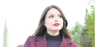 Александра Михайличенко: «Попросила главу города поздравить нашего оператора»