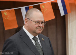 Пензенский губернатор прибыл в Пекин в составе российской делегации