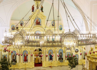 Стало известно расписание богослужений на Рождество и Крещение в Спасском соборе