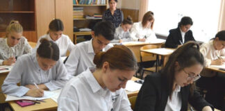 В 2024 году Пензенские школьники могут пересдать один предмет в рамках ЕГЭ