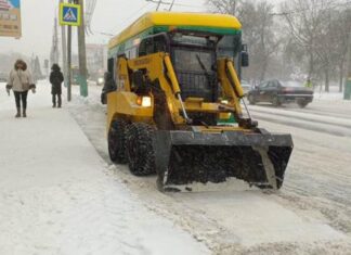 В Пензе ликвидируют последствия снегопада